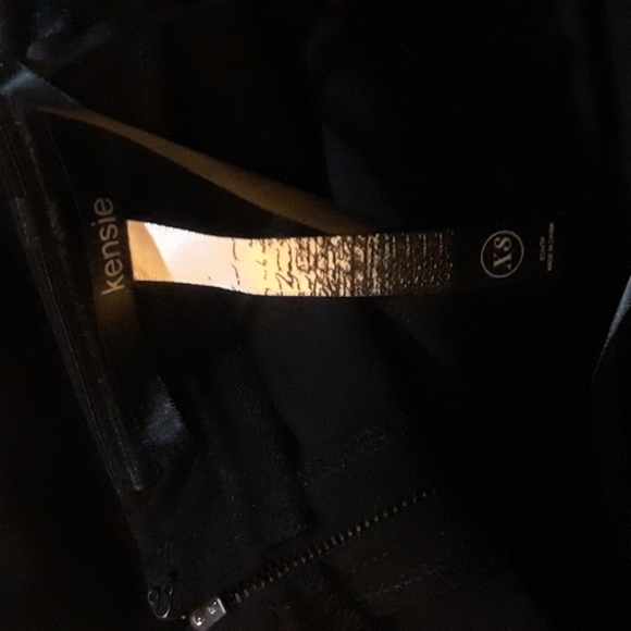 Size xsmall sleeveless body cocoon black dress 👗 - Picture 15 of 16